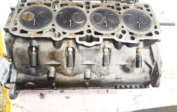Audi A3 S3 8P Engine head 038103373R