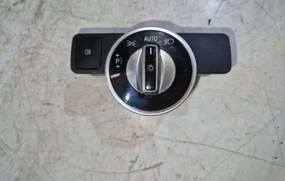 Mercedes-Benz E W212 Light switch A2129050551