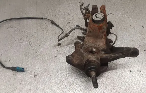 Citroen C5 Front wheel hub spindle knuckle