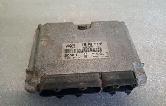 Volkswagen Golf IV Engine control unit/module 038906018AE