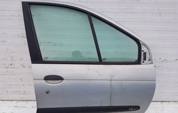 Renault Scenic I Front door pilka