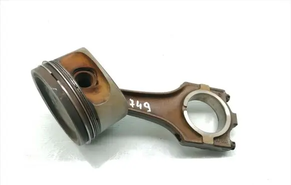 BMW 7 E38 Piston with connecting rod 1715411