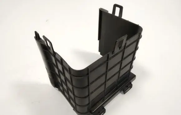 Volkswagen Caddy Battery tray heat shield 1K0915336