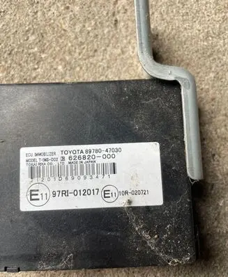 Toyota Prius (XW20) Immobilizer control unit/module 8978047030 97RI012017 626897000