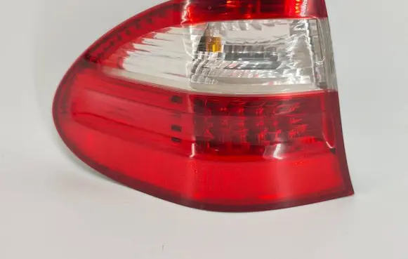 Mercedes-Benz E W211 Rear/tail lights A2118201564