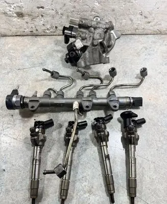 BMW X2 F39 Fuel injection system set 8579228 8579234 8579239