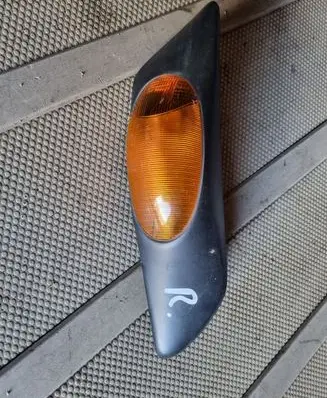 Iveco Daily 45 - 49.10 Front fender indicator light 504104561