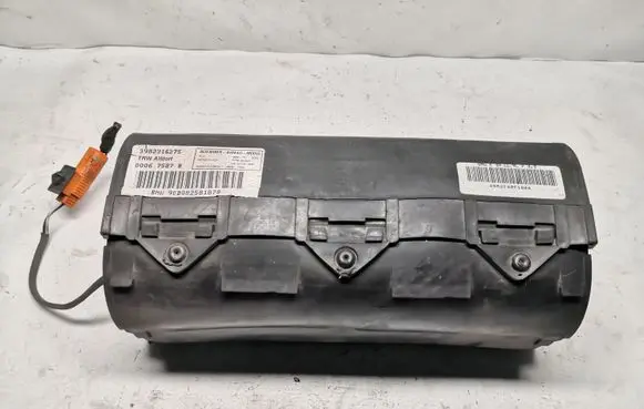 BMW 5 E39 Passenger airbag 3982316275 00067587B