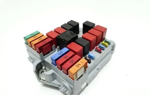 Fiat Ducato Fuse module 1388602080