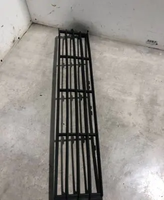 Skoda Octavia Mk3 (5E) Front bumper lower grill 5E0853677D