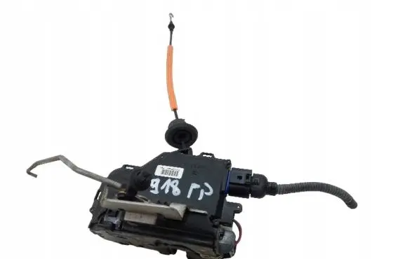 Audi A8 S8 D3 4E Front door lock 4E1837016