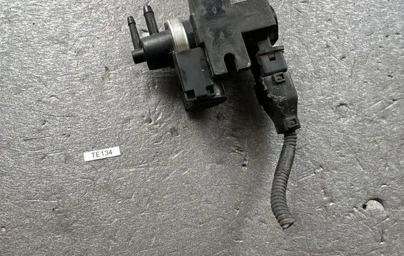 Hyundai Terracan Electromagnetic valve 394004X100