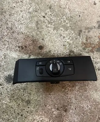 BMW 5 E60 E61 Light switch 6988564 33295501 30080910514028