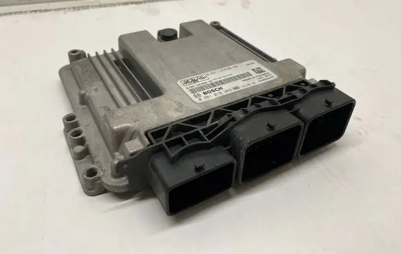 Land Rover Evoque I Engine control unit/module BJ3212C520VB 0281018389