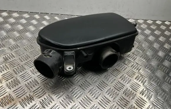 Subaru Outback Intake resonator SAEPPT40