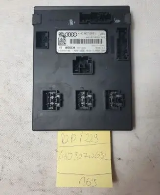 Audi A8 S8 D4 4H Comfort/convenience module 4H0907063L