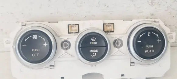 Mazda 6 Climate control unit SG12 E6A