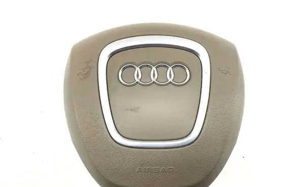 Audi A6 S6 C6 4F Steering wheel airbag 4F0880201S