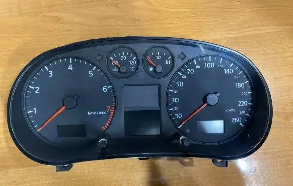 Audi A3 S3 8L Speedometer (instrument cluster) 8L0920900A 110008944002