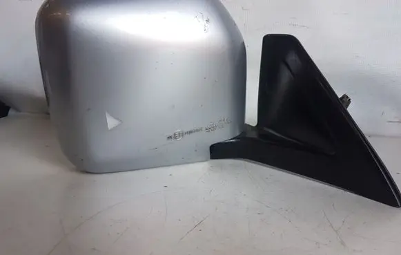 Mitsubishi Pajero Sport I Front door electric wing mirror E13010155