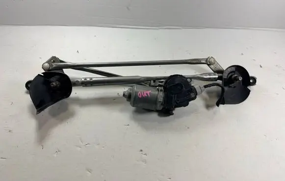 Mitsubishi Outlander Front wiper linkage and motor 159300-5630