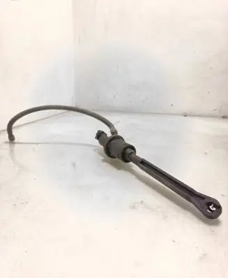 Clutch slave cylinder