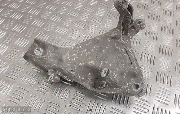 BMW 3 E90 E91 Engine mount bracket 2211676030907
