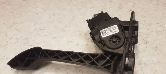Ford Transit Accelerator throttle pedal 6C119F836CB 6PV00923800