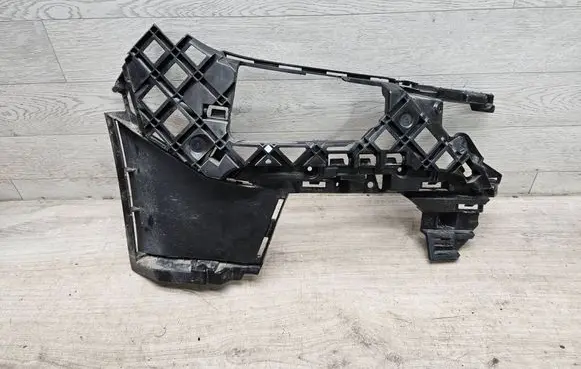 Volkswagen Arteon Front bumper mounting bracket 3G8807178A