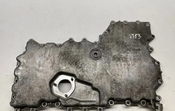 BMW 6 F12 F13 Oil sump 7570694 11137570694 7570693