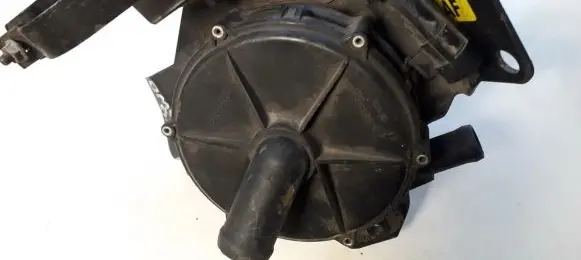 Opel Omega B1 Secondary air pump 90448806 72186017