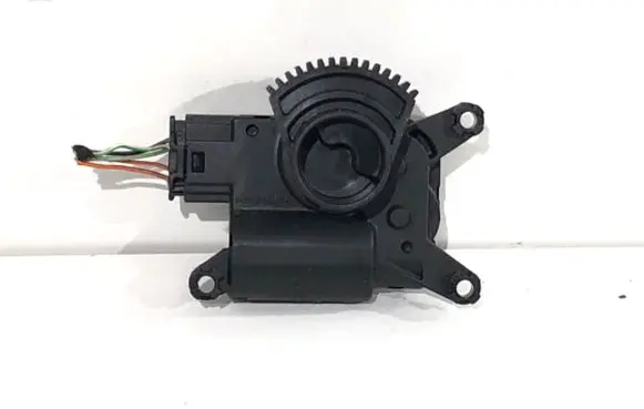 Fiat Grande Punto Air flap motor/actuator A21101100