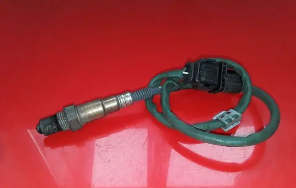 Mercedes-Benz E W212 Lambda probe sensor 0075420218 0281004133 0281004134
