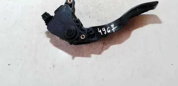 Nissan Juke I F15 Accelerator throttle pedal 180021HMOB