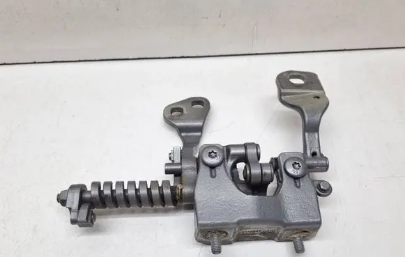 BMW 3 E90 E91 Tailgate/trunk/boot hinge 7119042