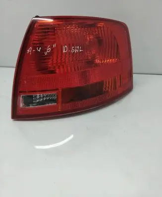 Audi A4 S4 B7 8E 8H Rear/tail lights 8E9945096E 484002 ULO748002