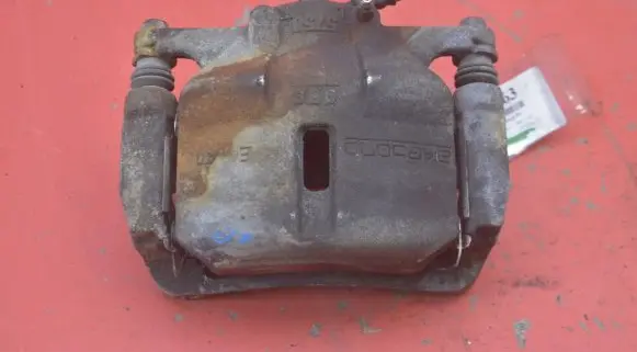 Nissan Qashqai Front brake caliper