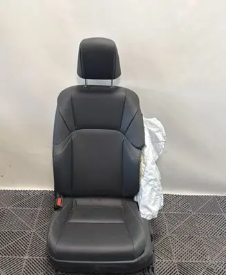 Lexus ES 300h (7th Gen) Front driver seat