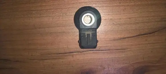 Volvo 740 Detonation knock sensor 0261231006