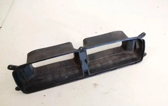 Honda Civic Dash center air vent grill