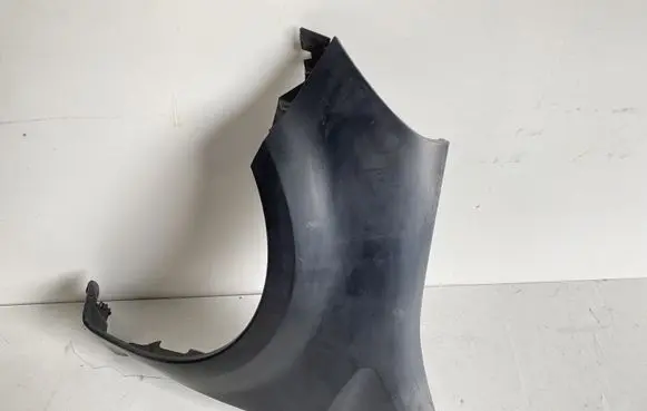 Renault Modus Fender 8200098309G