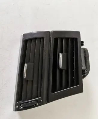BMW X5 E70 Dashboard side air vent grill/cover trim 9227767