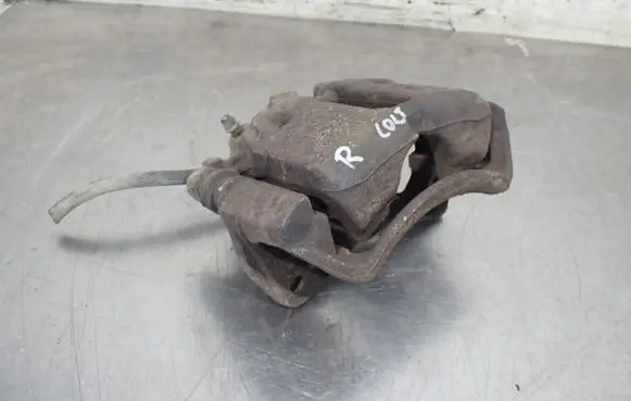 Mitsubishi Colt Front brake caliper