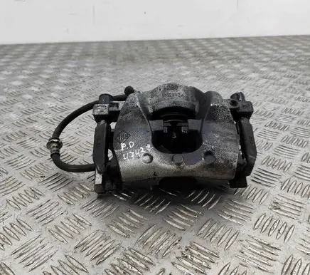 Nissan Qashqai J12 Front brake caliper 410016RN0A