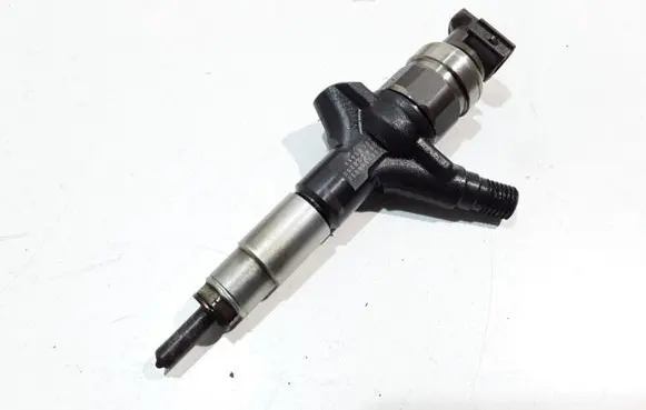 Subaru Legacy Fuel injector 16613AA030 0250 12L00656