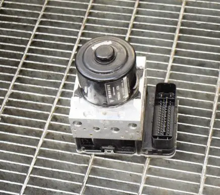 Porsche Macan (95B) ABS Pump 95B907379K 95B614517K