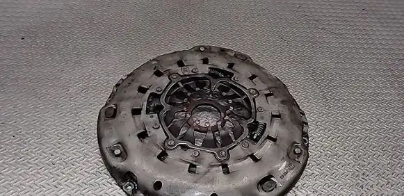 Renault Laguna II Pressure plate 124035910