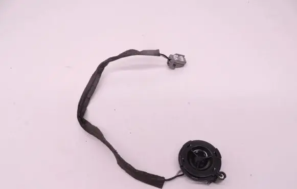 Volvo V50 Front door high frequency speaker 30752085 D53