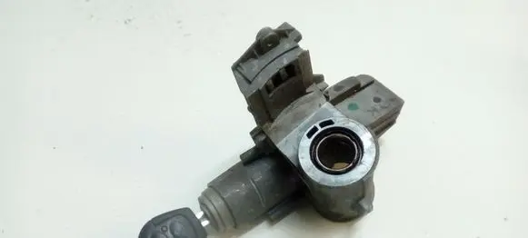 Volkswagen Sharan Ignition lock P012106