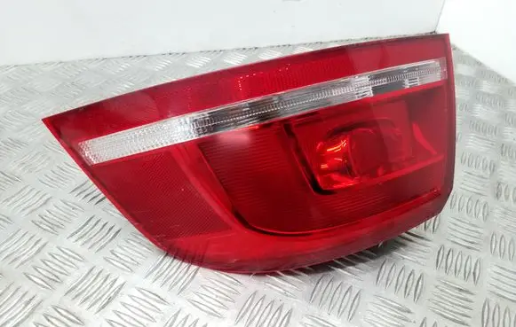 Volkswagen PASSAT B7 Rear/tail lights 3AF945096A